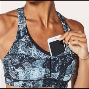 𝅺lululemon Stash N' Run Bra in Eternal Wave Size 4